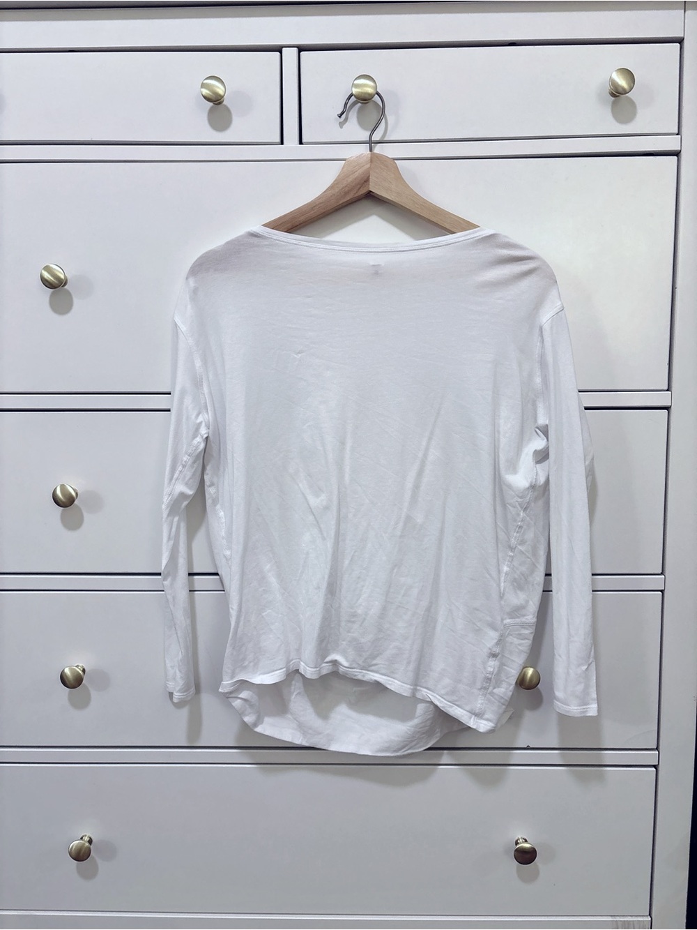 Lululemon Back in Action Top (White, 2)